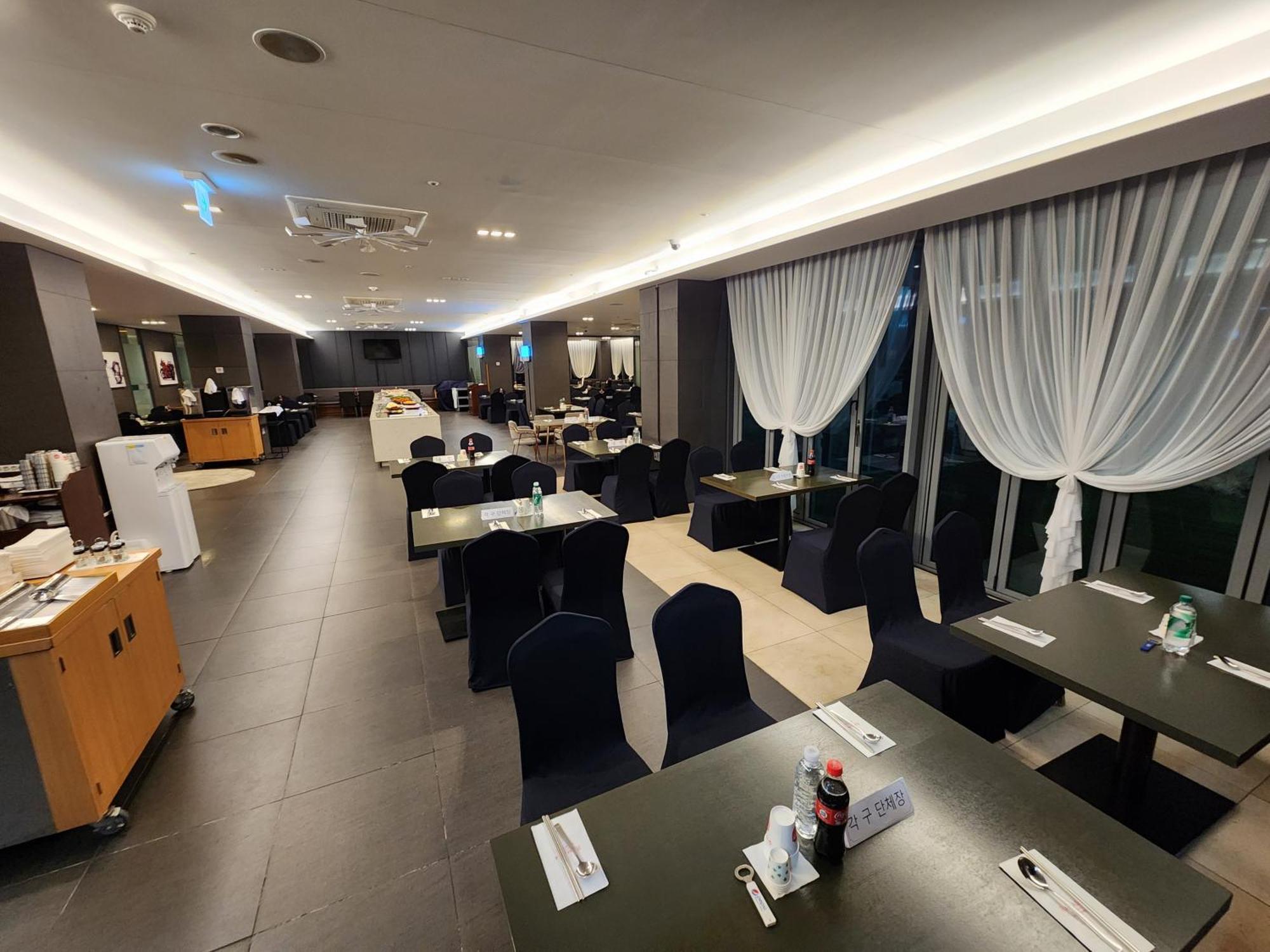 Ramada By Wyndham Jeju Hamdeok Hotell Eksteriør bilde