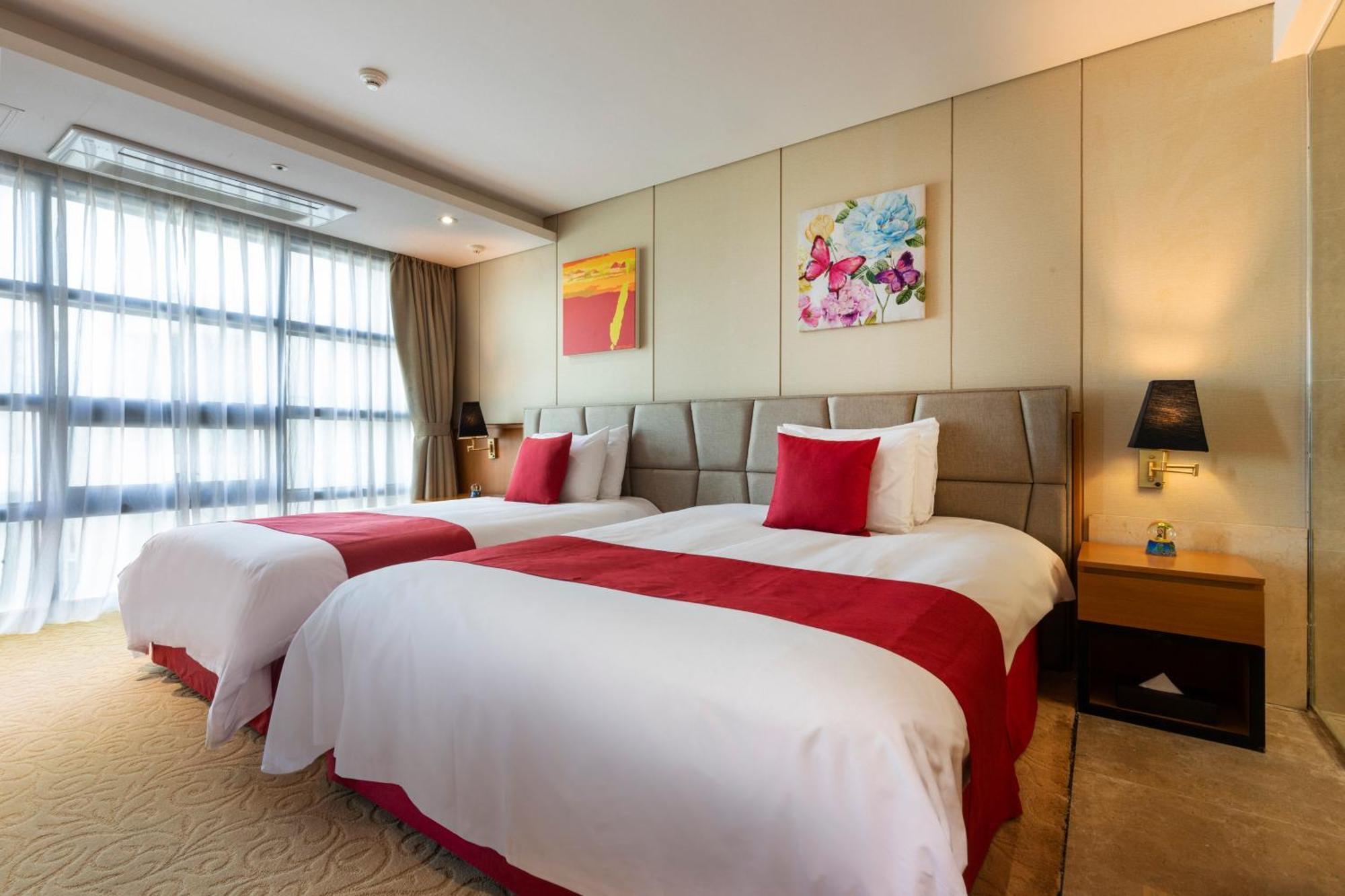 Ramada By Wyndham Jeju Hamdeok Hotell Eksteriør bilde